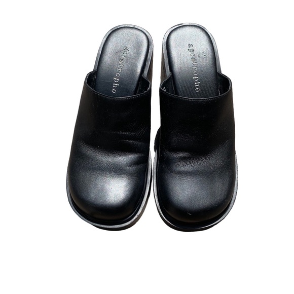 Apostrophe Platform Black Leather Chunky Clogs - Picture 3 of 7